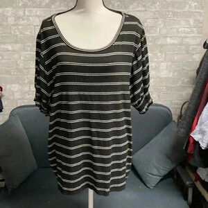 Calvin Klein black & cream shirt top